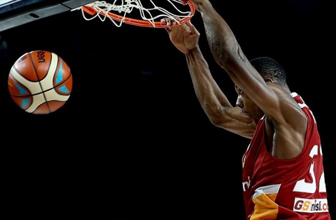 GALATASARAY ODEABANK, İTALYA DEPLASMANINA ÇIKIYOR