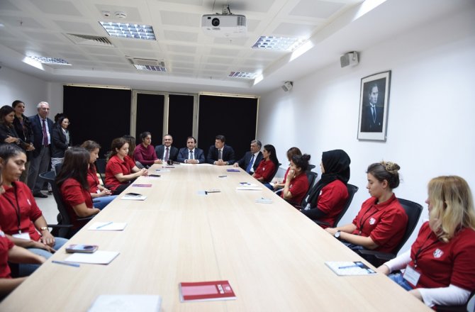 KADIN SEYİS ADAYLARI DERS BAŞI YAPTI