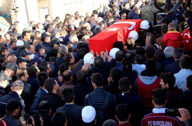 ERZURUMLU ŞEHİT SON YOLCULUĞUNA UĞURLANDI