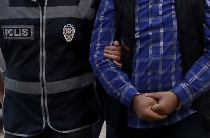 YURT DIŞINA KAÇMAK İSTEYEN HAKİM ADAYI TUTUKLANDI