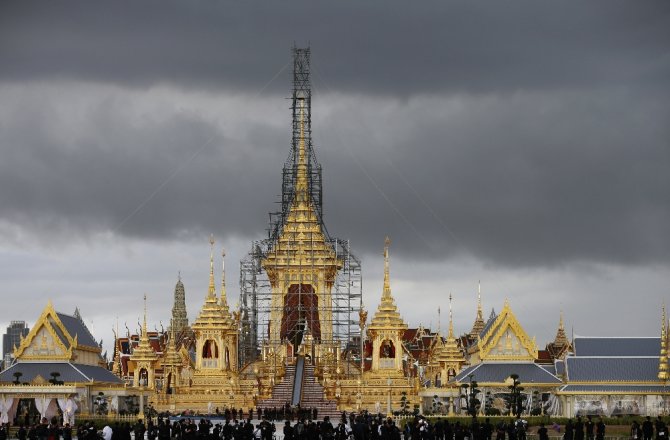 İŞTE TAYLAND KRALININ YAKILACAĞI SARAY