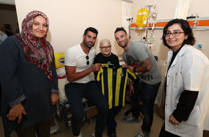 VOLKAN VE VALBUENA’DAN ANLAMLI ZİYARET