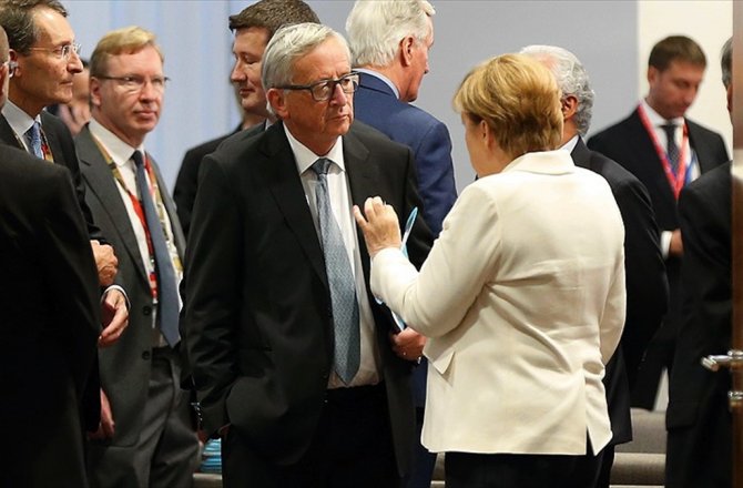 AB LİDERLERİ BREXİT'TE YETERLİ İLERLEMEYİ SAĞLAYAMADI