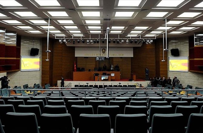 ANKARA'DA 39 ESKİ POLİS TUTUKLANDI