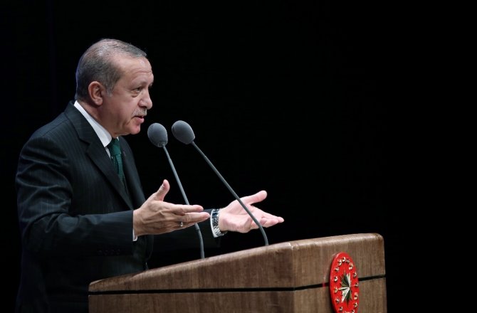 "MUHTAÇ DURUMDA OLAN AVRUPA’DIR”