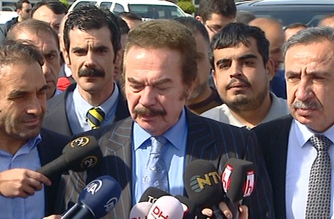 ORHAN GENCEBAY DENİZ BAYKAL’I ZİYARET ETTİ