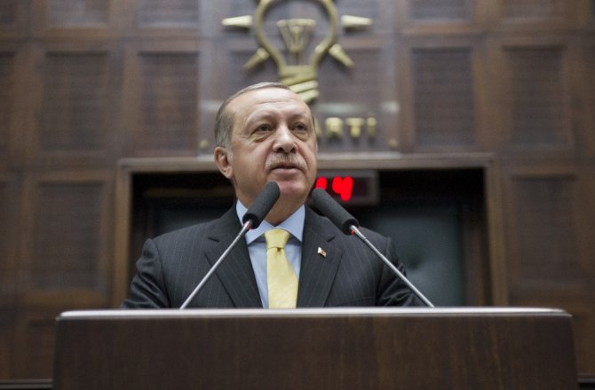 “REFORMLARA RAĞMEN HÂLÂ OBEZ BİR DEVLET YÖNETİMİNE SAHİBİZ"