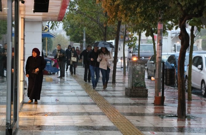 YAĞMUR YAĞDI BÖYLE OLDU