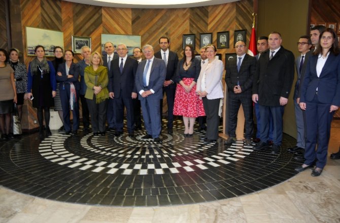 ŞEHİT BÜYÜKELÇİ İSMAİL EREZ ANILDI