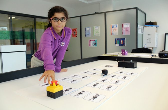 ALPEREN’İN ABLASINDAN HAYAT KURTARACAK SERVİS PROJESİ