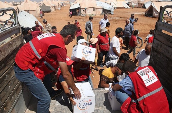 "TÜRKİYE, EN ÇOK ULUSLARARASI İNSANİ YARDIM YAPAN İKİNCİ ÜLKE"