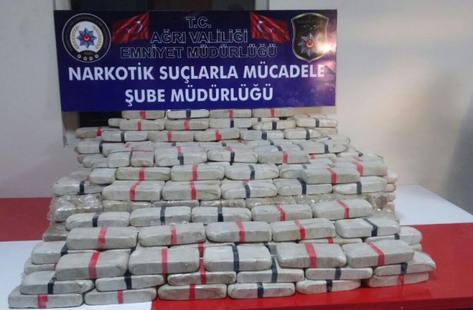 UYUŞTURUCU TACİRLERİNE DARBE: 9 MİLYON TL DEĞERİNDE