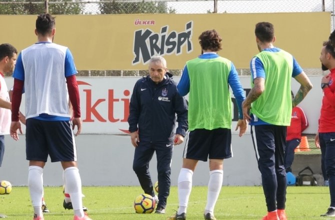 TRABZONSPOR, GALATASARAY MAÇI HAZIRLIKLARINA BAŞLADI