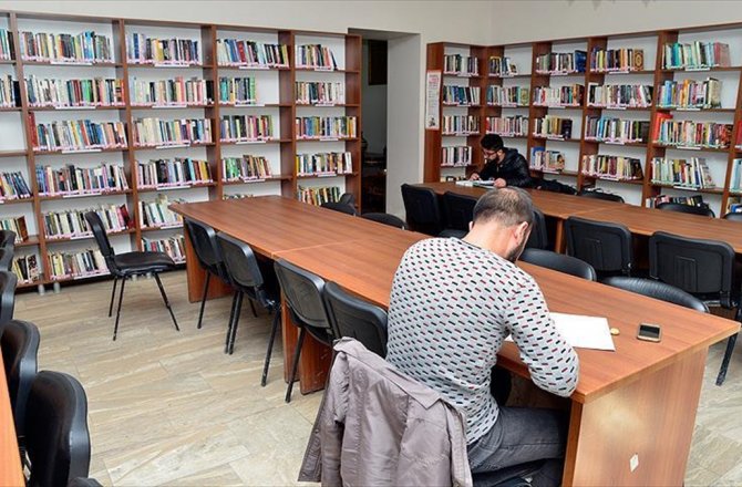 KÜLTÜR VE TURİZM BAKAN YARDIMCISI YAYMAN'DAN KÜTÜPHANE SAATLERİ AÇIKLAMASI