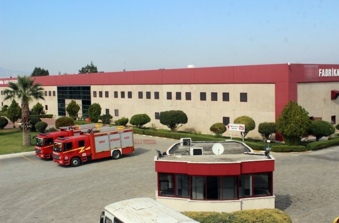 FABRİKADAKİ GAZ SIZINTISINDA ZEHİRLENENLERİN SAYISI ARTIYOR