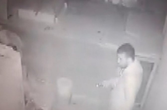 GÜVERCİN HIRSIZLARI GÜVENLİK KAMERASINDA