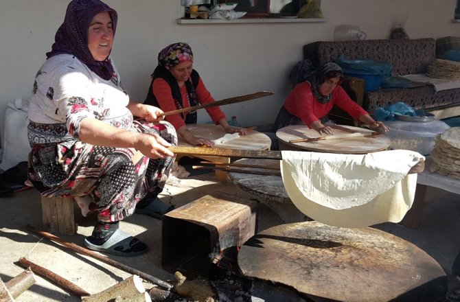 KADINLARIN KIŞ HAZIRLIĞI BAŞLADI