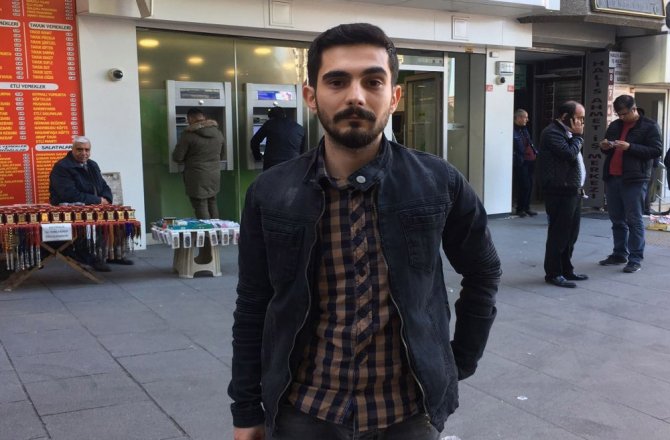 TEKRAR ATM’YE GİDİNCE ŞOK OLDU: 1 TL BIRAKMIŞLAR