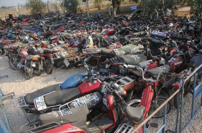 ADANA’DA BOMBALI MOTOSİKLET ALARMI