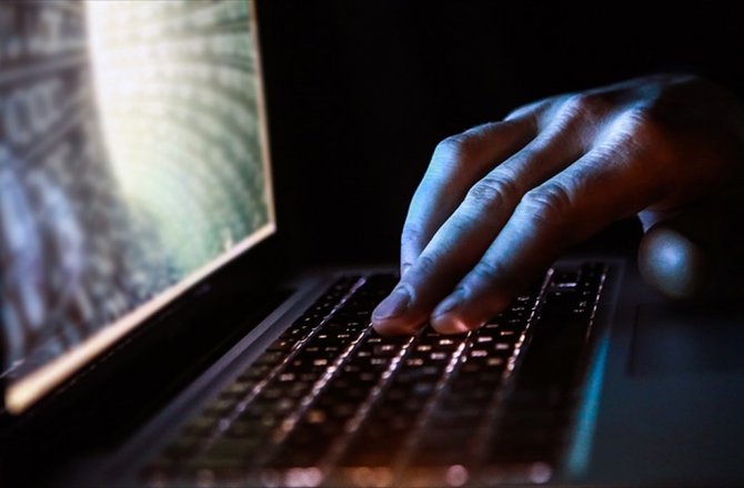 FETÖ'NÜN ULUSLARARASI BİLİŞİM YAPILANMASINA OPERASYON