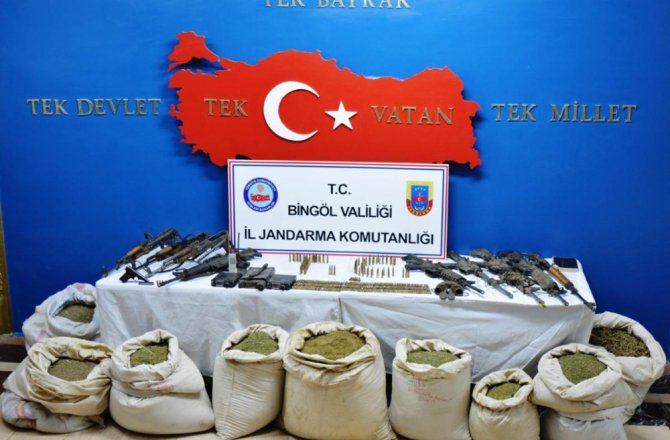 ÖLDÜRÜLEN KADIN TERÖRİST, SÖZDE ORTA SAHA SORUMLUSU ÇIKTI