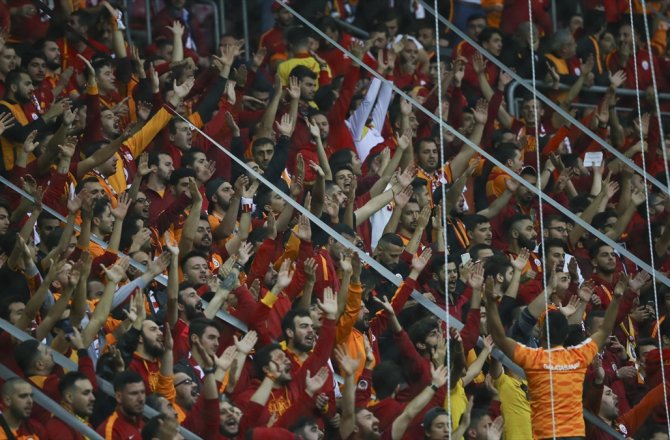 GALATASARAY'DAN TARAFTARINA ÇAĞRI