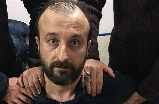 FETÖ'NÜN 'HAVA KUVVETLERİ SÖZLEŞMELİ SUBAYLAR İMAMININ ÜST DÜZEY SORUMLUSU' YAKALANDI