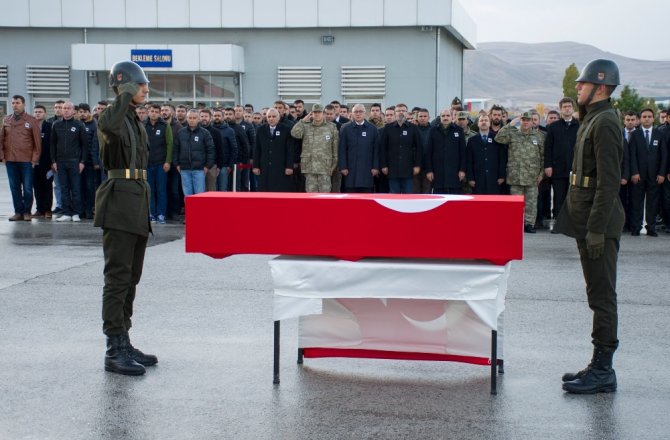 ŞEHİT ÜSTEĞMEN MEMLEKETİNE UĞURLANDI