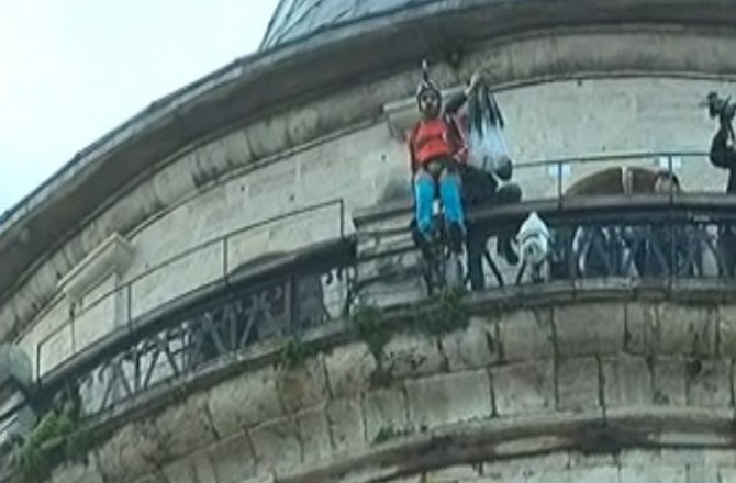 GALATA KULESİ’NDEN İKİNCİ HEZARFEN ATLAYIŞI