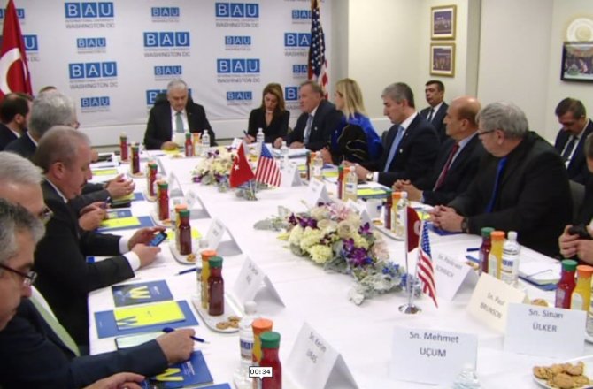 BAŞBAKAN YILDIRIM’DAN ÜNİVERSİTE ZİYARETİ