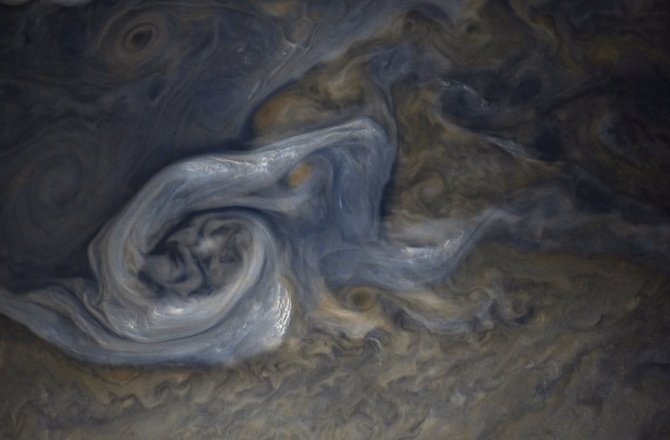 İŞTE JÜPİTER’İN YENİ FOTOĞRAFLARI