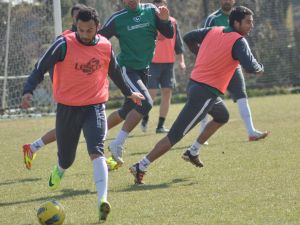 Denizlispor Karşıyaka Maçına Hazırlanıyor