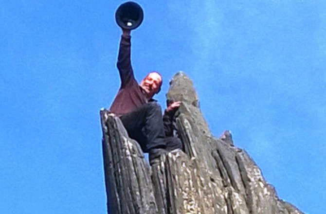 TRUVA ATI’NDAN BÖYLE DÜŞTÜ