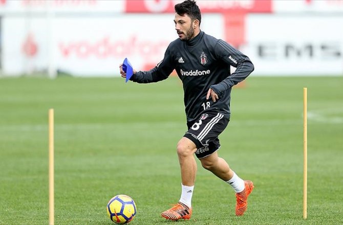 TOLGAY ARSLAN: ŞAMPİYONLAR LİGİ'NDE TANINAN BİR TAKIM OLDUK