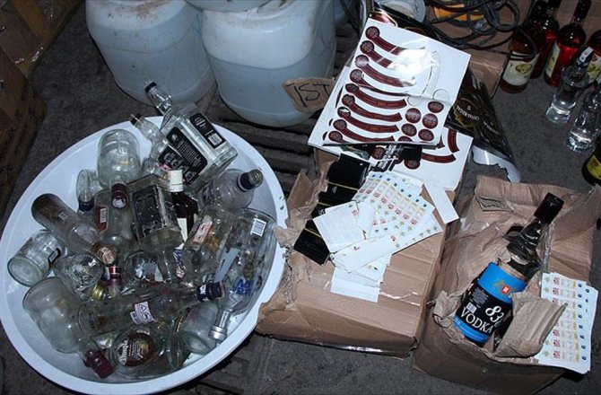 REKOR SAYIDA SAHTE İÇKİ ELE GEÇİRİLDİ