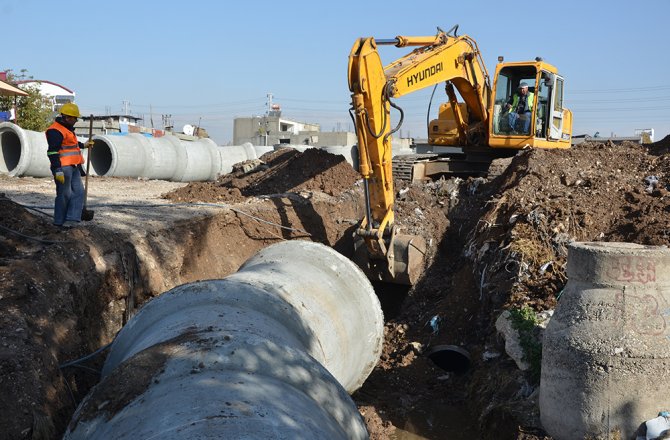 KARAZİYARET’E 16OO’LÜK YAĞMURSUYU HATTI