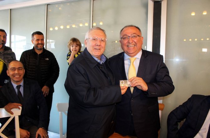 AZİZ YILDIRIM, YALOVA’DA POTA AÇILIŞINA KATILDI