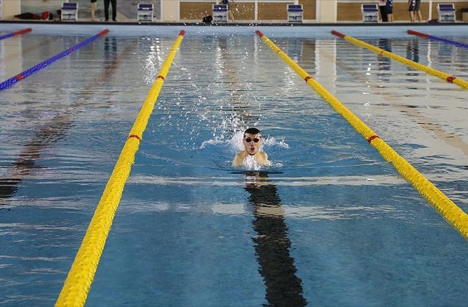 PARALİMPİK YÜZÜCÜ BEYTULLAH'IN HEDEFİ DÜNYA ŞAMPİYONLUĞU