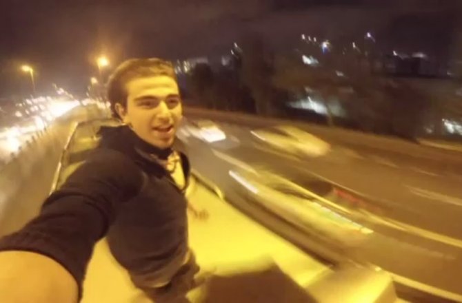 METROBÜS ÜZERİNDE AKILALMAZ YOLCULUK KAMERADA