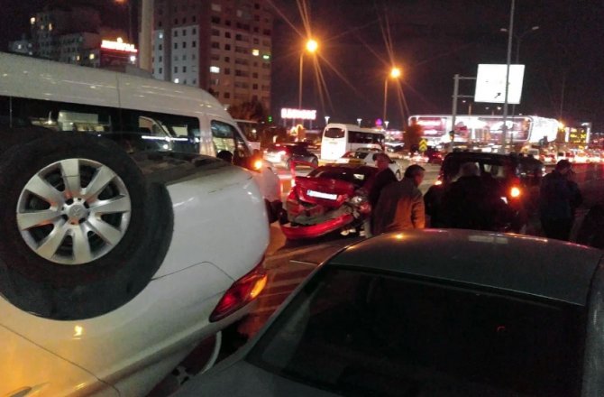 EN ÇOK KAZAYI GENÇLER YAPIYOR