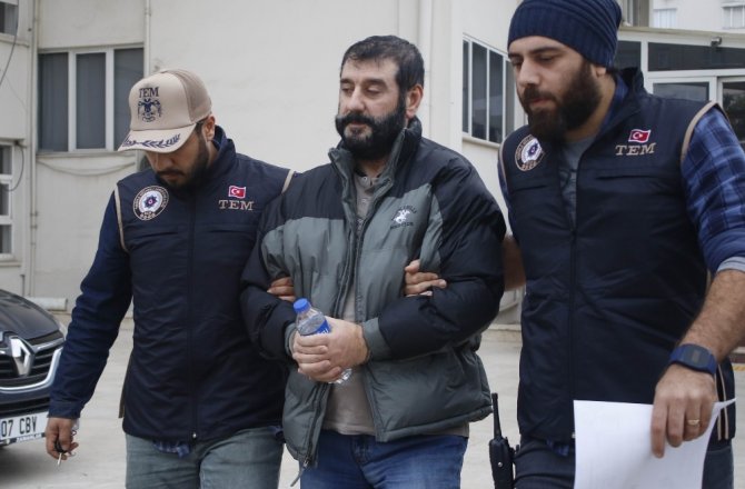 YAKALANAN FETÖ’CÜ ESKİ KAYMAKAM TUTUKLANDI