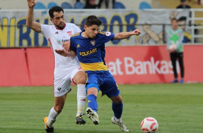 BUCASPOR GÜÇLÜ RAKİBİNİ ELEDİ