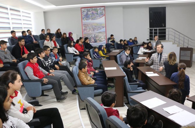 PAZARCIK BELEDİYESİ ÇOCUK MECLİSİ İKİNCİ KEZ TOPLANDI