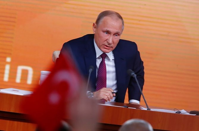 RUSYA DEVLET BAŞKANI PUTİN: MÜLTECİ KRİZİNDEN EN ÇOK TÜRKİYE ETKİLENDİ