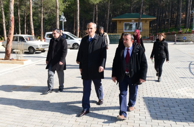 DULKADİROĞLU’NUN DOĞAL GÜZELLİKLERİ BU MESİRE ALANINDA