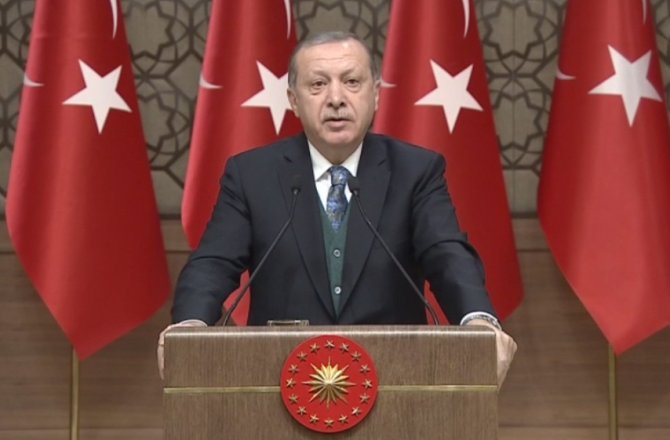 “YENİ NESLİ TARİHİMİZİN KÖKLERİYLE BULUŞTURMAKTA ZORLANIYORUZ”