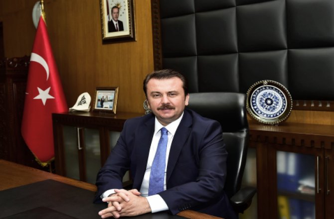 BAŞKAN ERKOÇ AA'NIN "YILIN FOTOĞRAFLARI" OYLAMASINA KATILDI