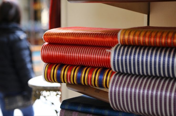 SARAY KUMAŞI 'KUTNİA' İLE MARKALAŞIYOR