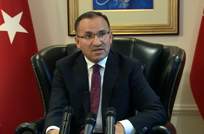 “BUNA AF DİYENLER, DARBENİN BAŞARISIZLIĞINA ÜZÜLENLERDİR”