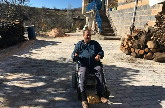 BAŞKAN BOZDAĞ ENGELLİ VATANDAŞLARA HİZMET EDİYOR